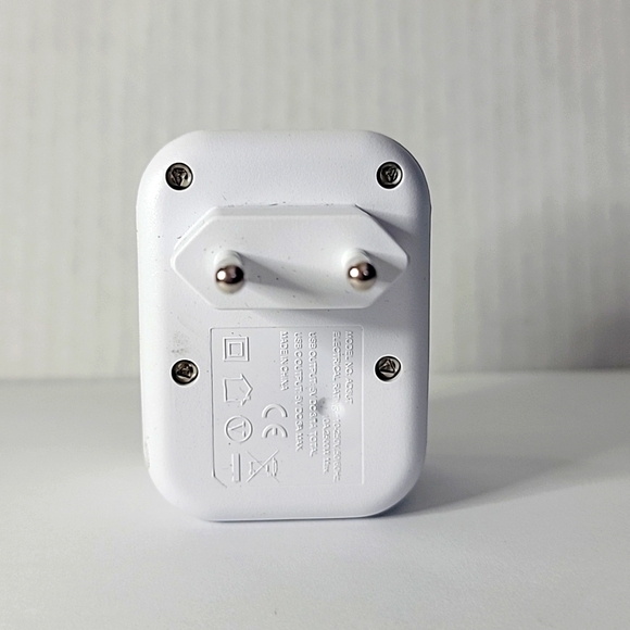 ๐ EU Plug Adaptor Spain Type C - Picture 3 of 4